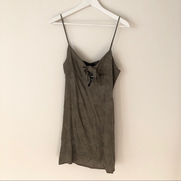 NWT UO Motel Rocks Ronina Tie-Front Mini Dress - Picture 2 of 6